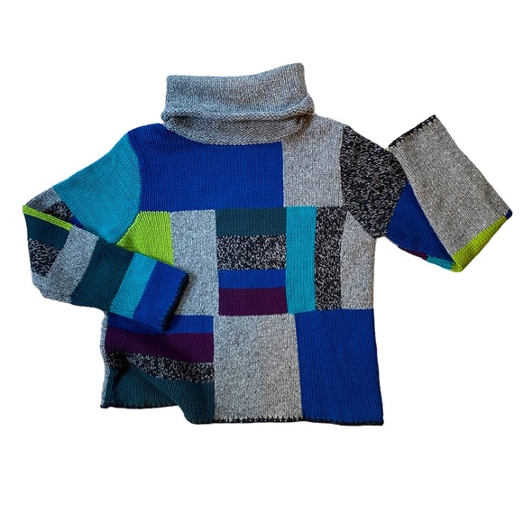 Valerie Stevens Sweaters - Valerie Stevens Color Block Wool Turtleneck Sweater